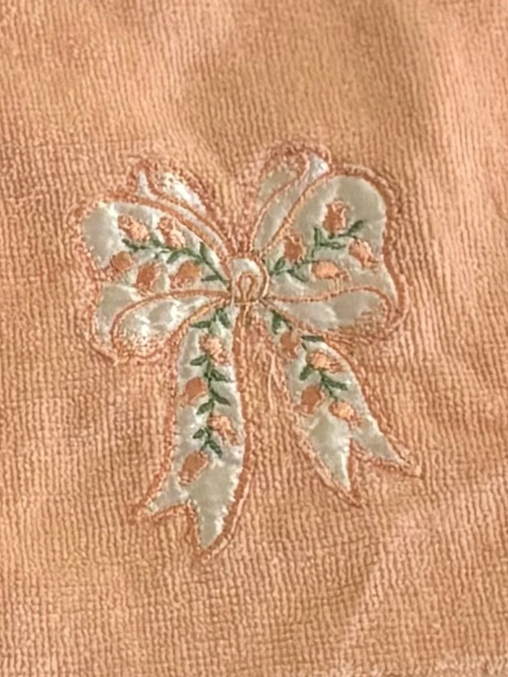 Vintage After Bath Luxury by J Abouchar & Sons Peach Embroidered Bow Hand Towels
